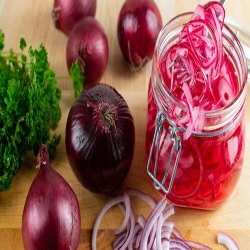 Benefits Of Consuming Raw Onions